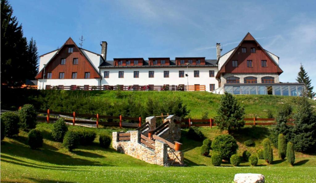 Horsky Hotel Koprivna Mala Moravka Luaran gambar